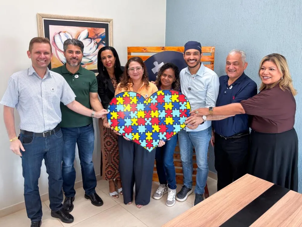 Vereador Pastor Bruno Luciano participa da entrega de R$ 500 mil à Associação de Pais e Amigos do Autista de Rondônia