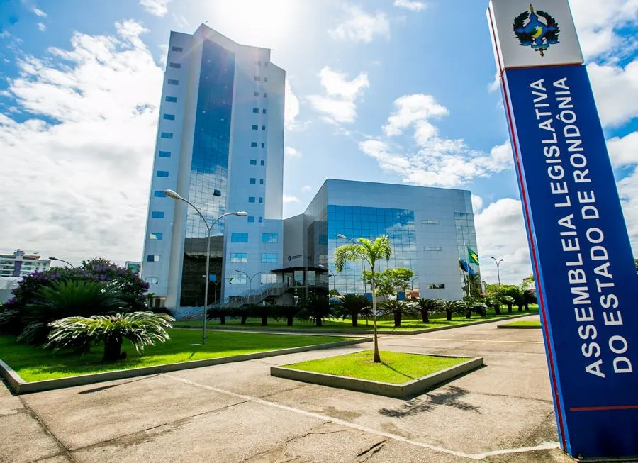 CONCURSO ALE-RO: Assembleia Legislativa de Rondônia abre inscrições no dia 3 de novembro com salários de até R$ 24 mil