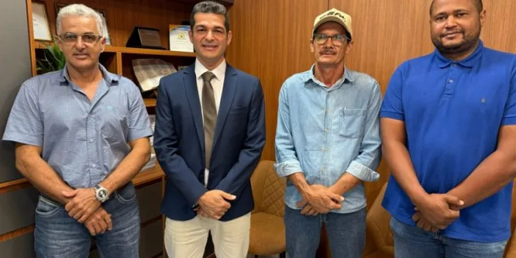 Adalto de Bandeirantes articula melhorias para Linha 29, na divisa entre Porto Velho e Nova Mamoré