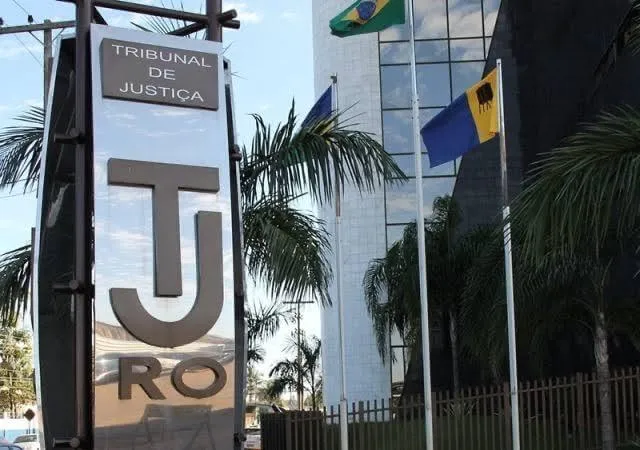 Ex-juiz é denunciado por suposto vazamento de senhas do TJ, uso de celular por presos e abuso de autoridade em Rondônia