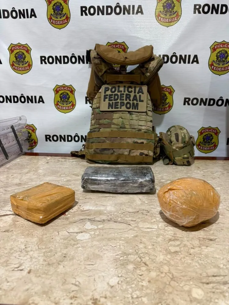 Homem é preso com cerca de 2 kg de maconha após entrar no Brasil pela fronteira com a Bolívia