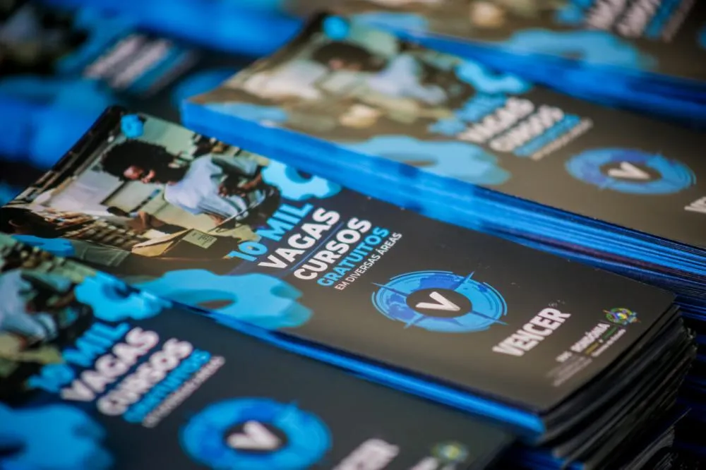 Programa Vencer oferece cursos gratuitos e auxílio de R$ 2,4 mil em Rondônia; inscrições até 31 de julho