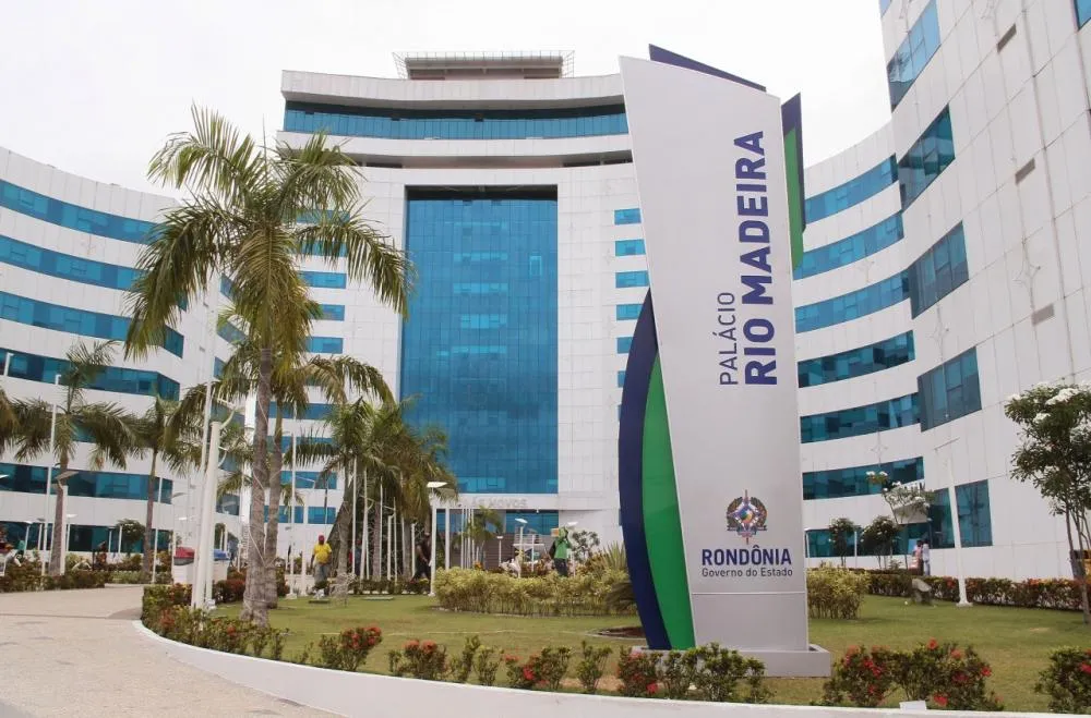 Hoje é o último dia para se inscrever no processo seletivo da SEDUC-RO; vagas de até R$ 7.829,48