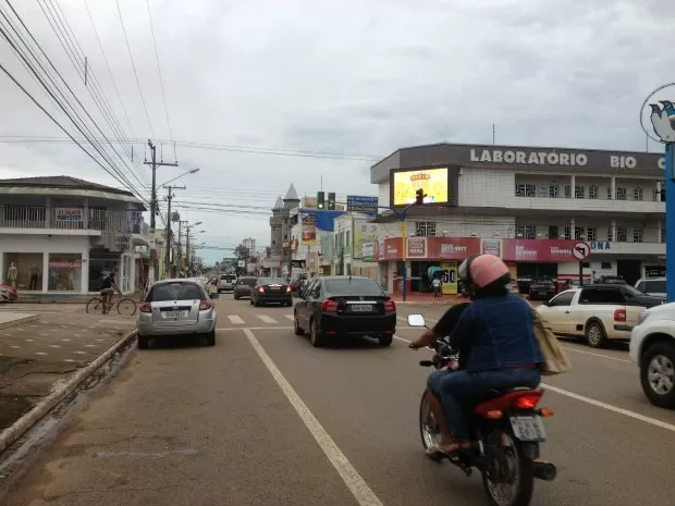TRISTE OCORRÊNCIA: Idoso de 88 anos morre após sofrer queda em banheiro de hotel no centro de Porto Velho