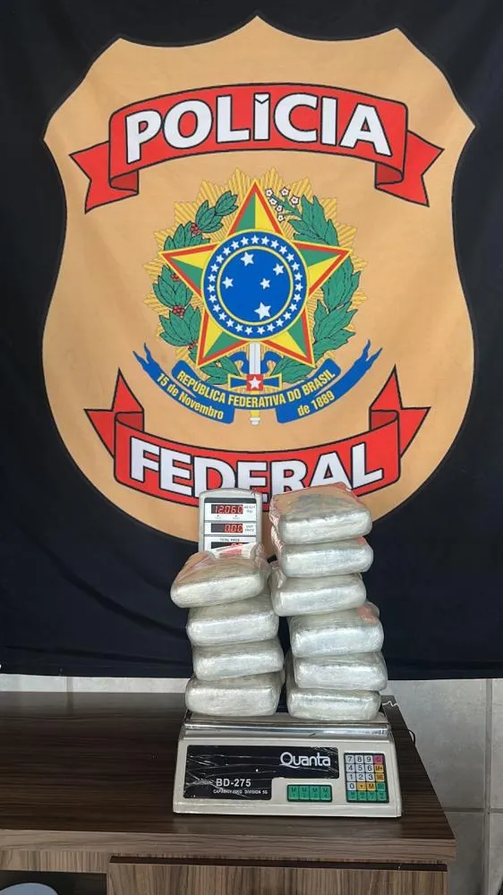 Tráfico no Aeroporto: Casal é flagrado com 24 kg de supermaconha em aeroporto de Porto Velho