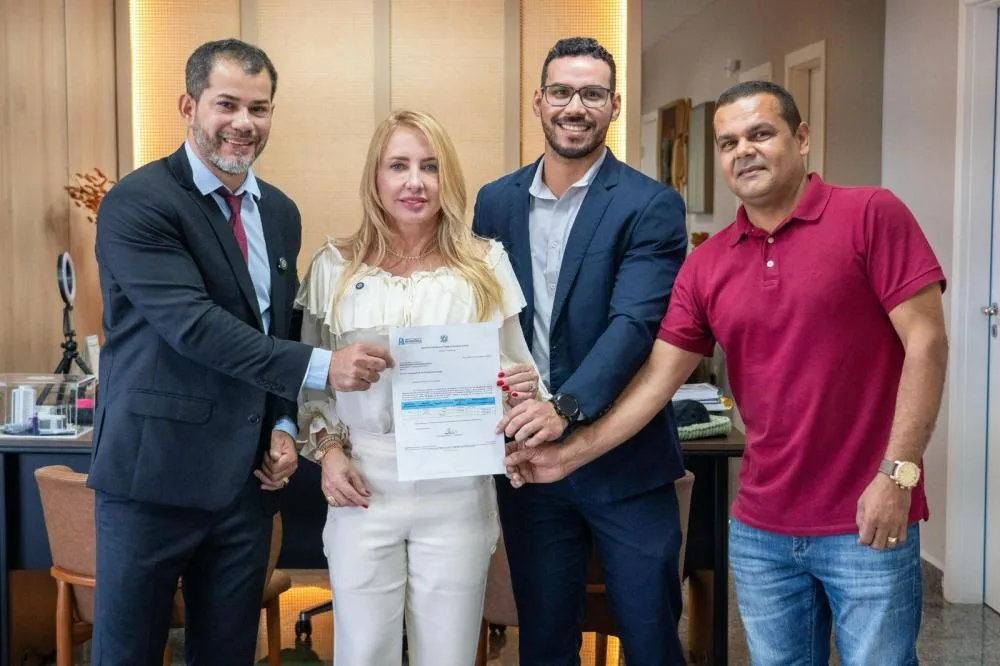 Vereador Nilton Souza e Deputada Ieda Chaves garantem melhoria no transporte da Polícia Penal