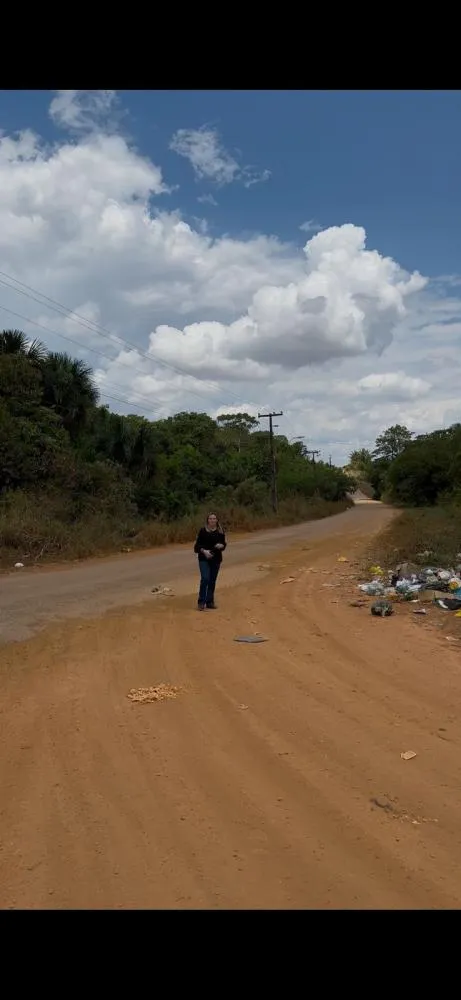 Sofia Andrade fiscaliza acúmulo de lixo na Av. Chiquilito Erse e cobra providências da Prefeitura